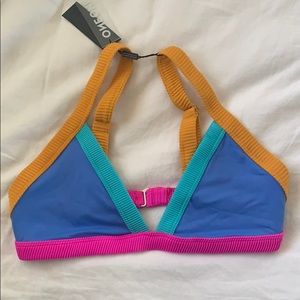 NWT one one swimwear top